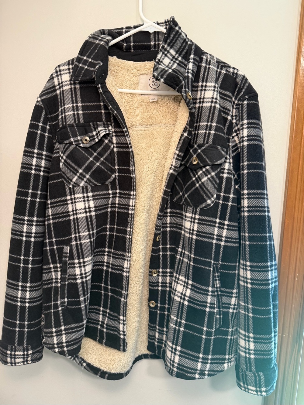 Sherpa-Lined Black & White Plaid Jacket Size L